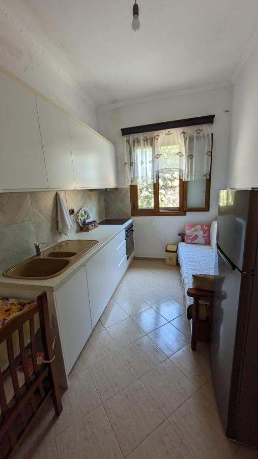 Hasani Apartments Sarande Bagian luar foto
